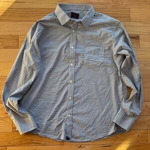 UNTUCKit Blue and White Checkered Casual Shirt